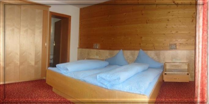 Pension Kristall Neustift im Stubaital Habitación foto
